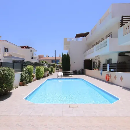 Apartamento Phaedrus Living: Universal Flat Alina Paphos